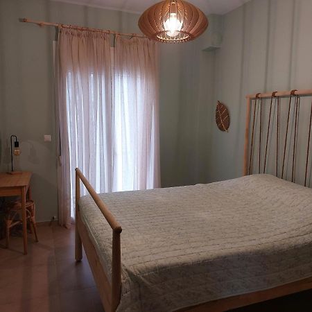 Sea Breeze Apartment Nea Iraklitsa Ngoại thất bức ảnh