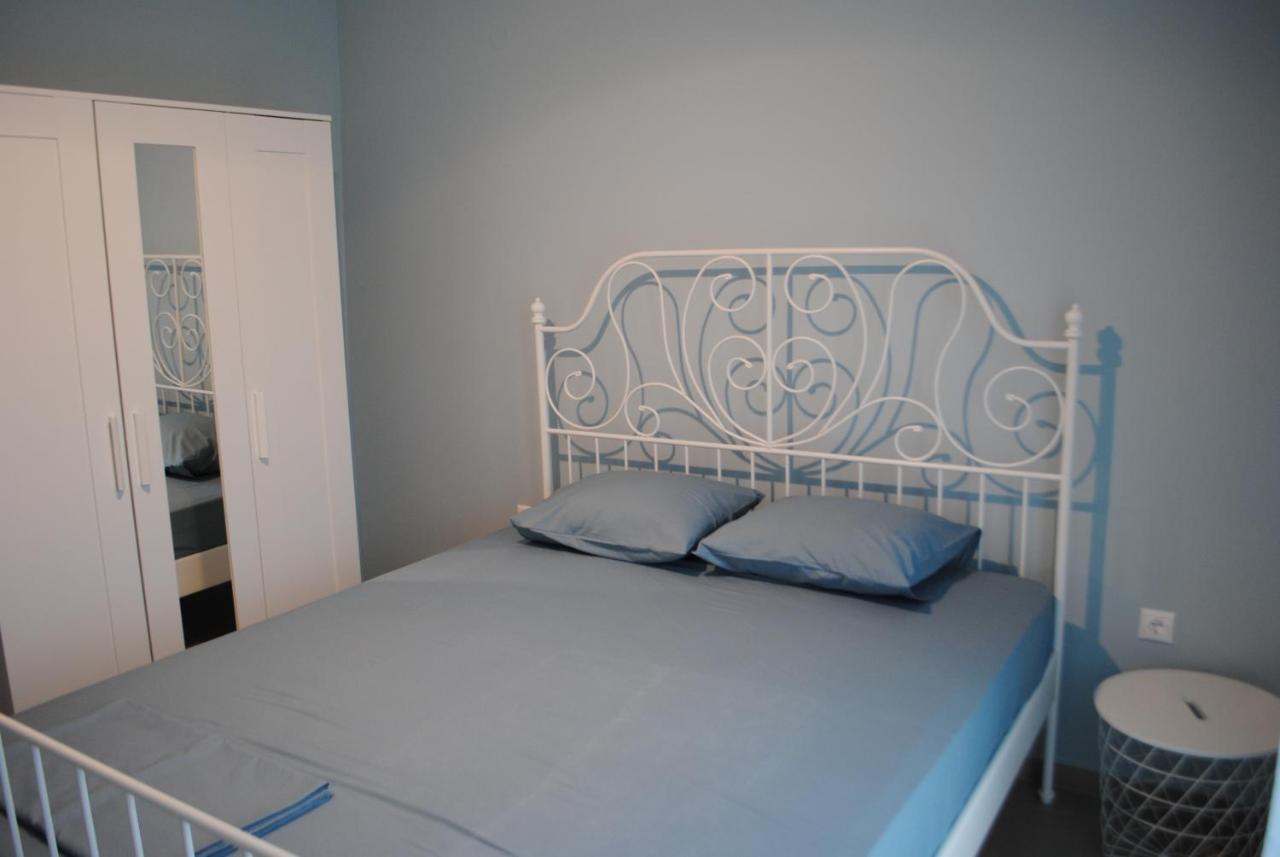 Sea Breeze Apartment Nea Iraklitsa Ngoại thất bức ảnh