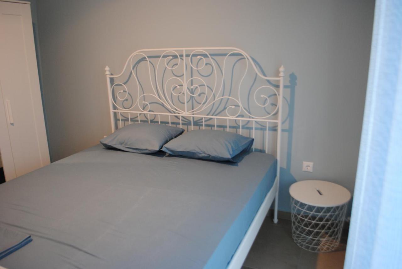 Sea Breeze Apartment Nea Iraklitsa Ngoại thất bức ảnh