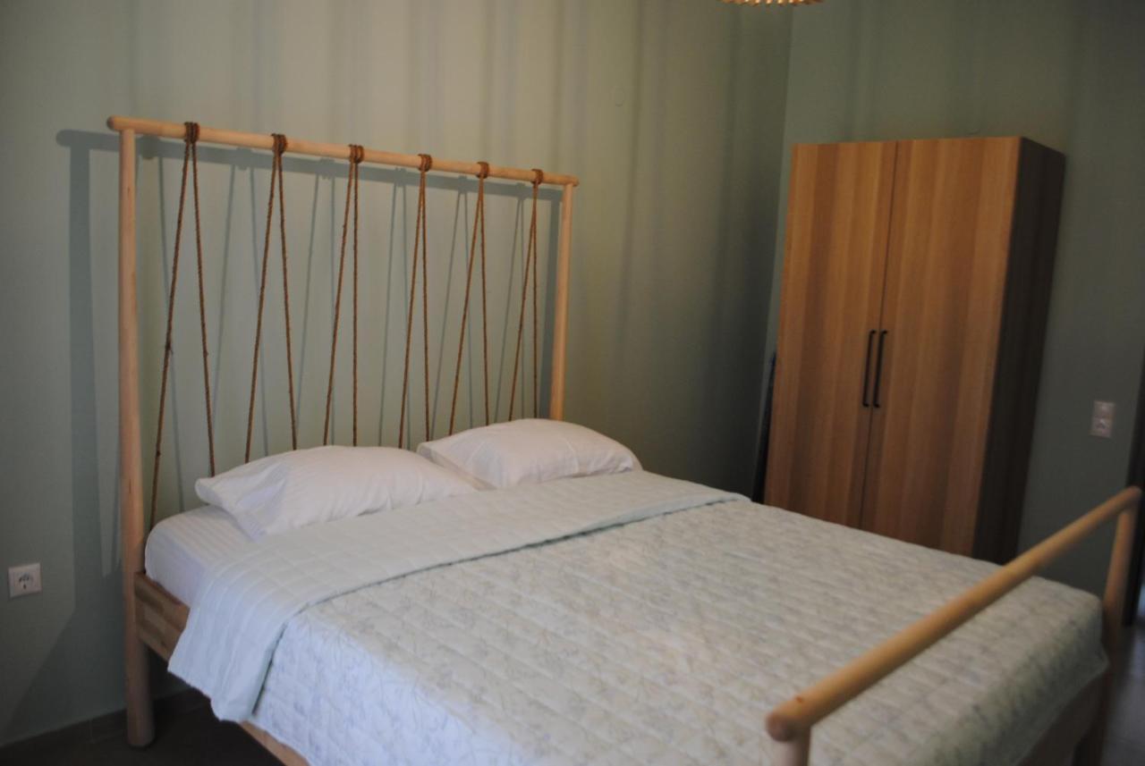 Sea Breeze Apartment Nea Iraklitsa Ngoại thất bức ảnh
